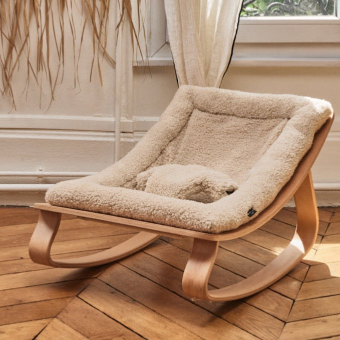 Levo Beech Baby Rocker with Teddy Fur Milk Cushion